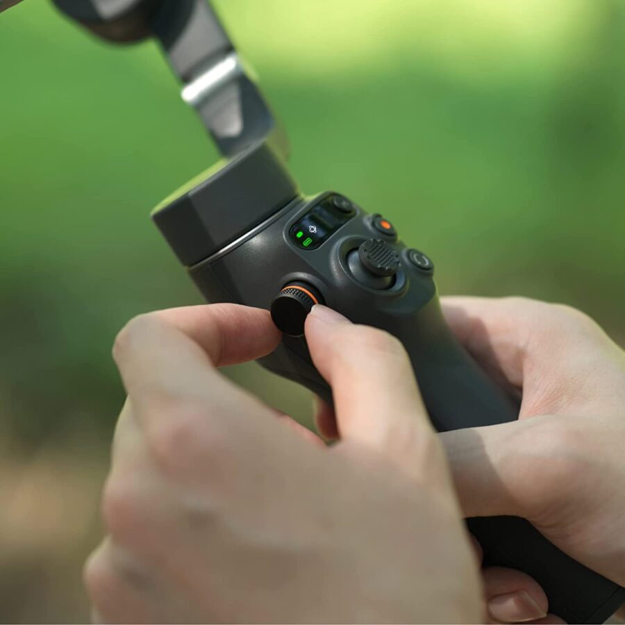 DJI OSMO Mobile 6 Smartphone Gimbal Stabilizer - Image 4