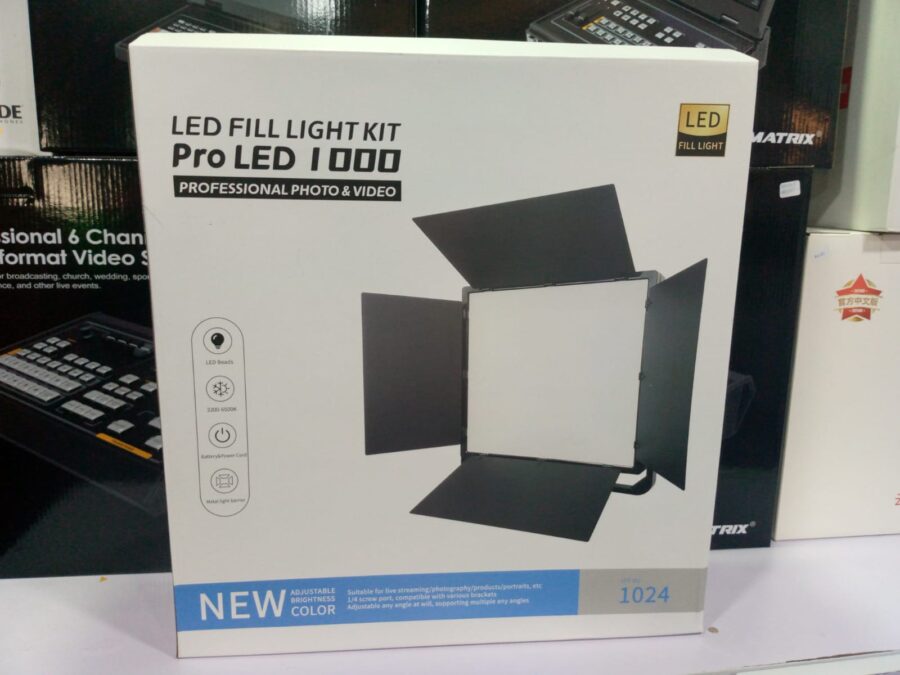 Pro LED 1000 LED Video Light