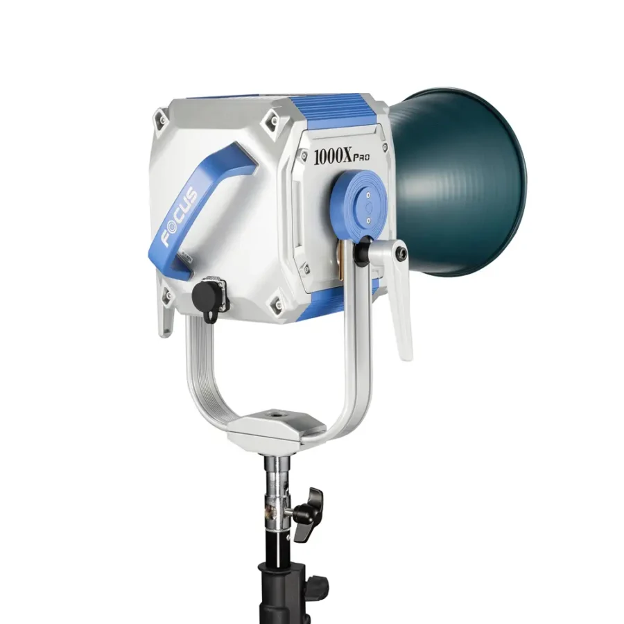 LS FOCUS 680W max 1000X Pro Bi-color 2700K-6500K Super Bright Rainproof LED Monolight