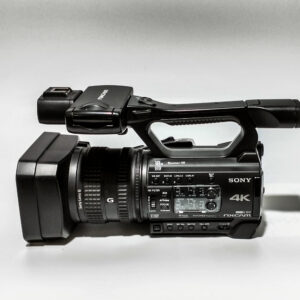 Sony HXR-NX200 HXR-NX200P 4K Professional PAL Camcorder