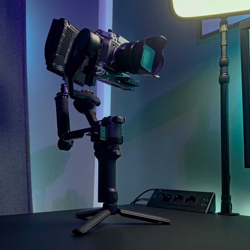 Portable RGB video light for content creators in Kenya